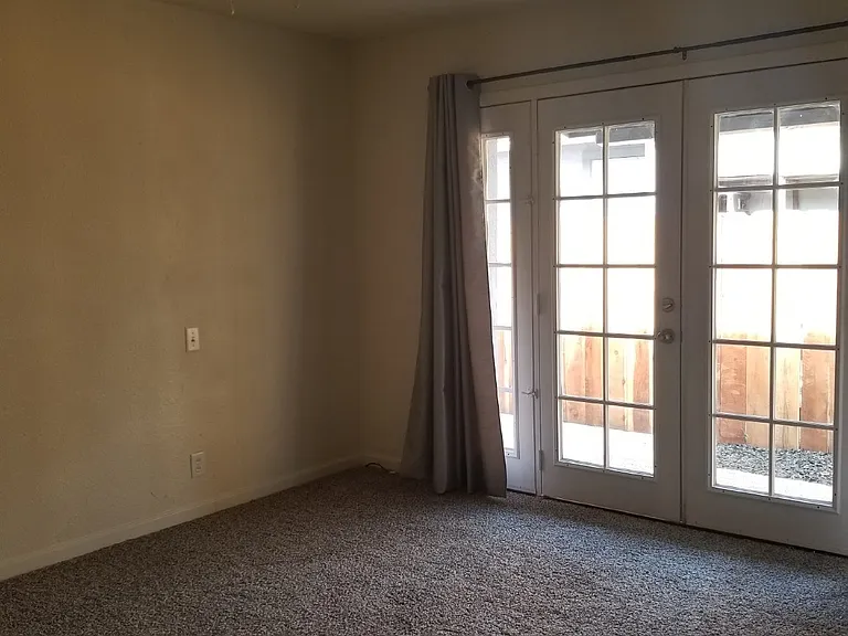 1550 Shaffer Rd — Photo 9