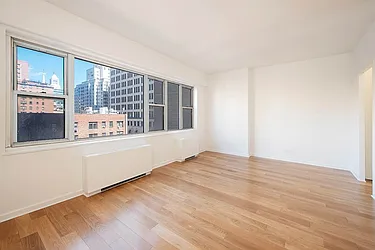 60 East 8th Street, #6J