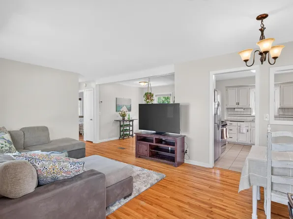 11789 Larch St NW, Coon Rapids, MN 55448