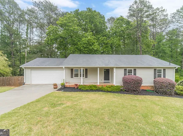 1600 Oleander Ln SW, Lilburn, GA 30047