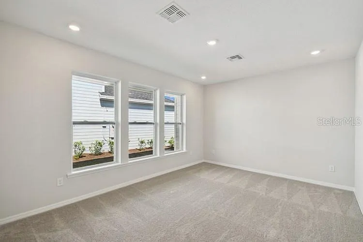 3077 Voyager Ave — Photo 10