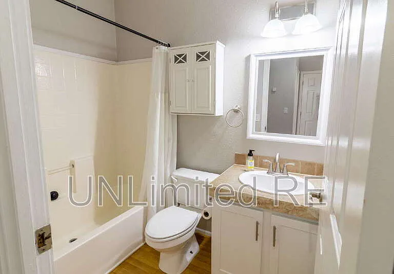 1679 W Stephen Dr — Photo 13