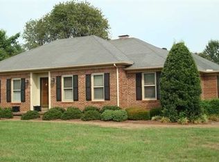 3315 Lake Shore Dr, Bowling Green, KY 42104