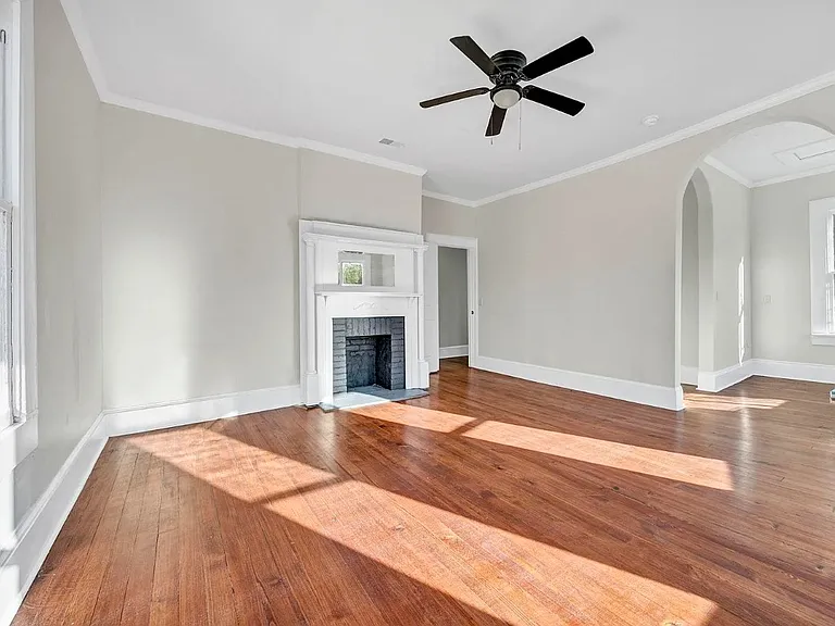 2226 Wayne St — Photo 15