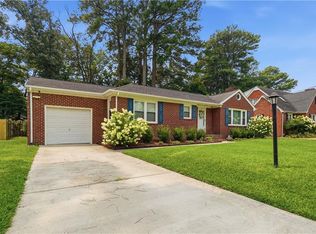 2209 Wildwood Rd, Chesapeake, VA 23323