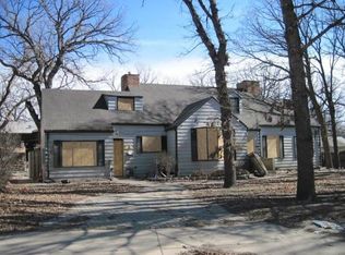 516 8th St NW, Minot, ND 58703