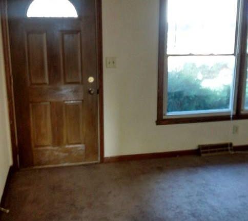 4th image of 3035 Chateau Ln #1