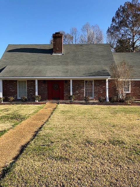 1st image of 580 Wildwood Dr