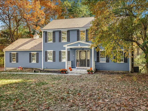 46 Forge Village Rd, Westford, MA 01886