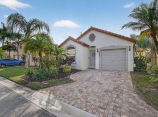 1095 Via Jardin, Riviera Beach, FL 33418
