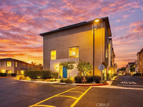 12027 Acadia Ct, Hawthorne, CA 90250