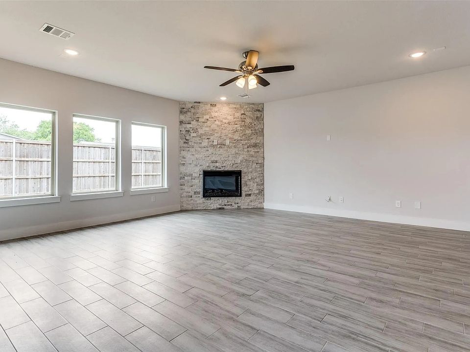 Wisdom II Plan, Noble Residency Estates, Grand Prairie, TX 75052 Zillow