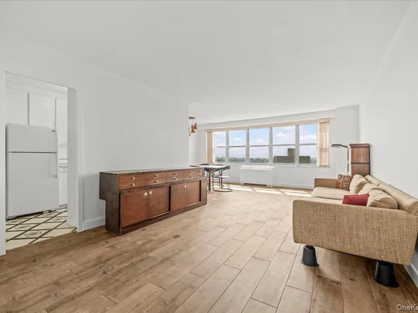 555 Kappock Street #24T, Bronx, NY 10463