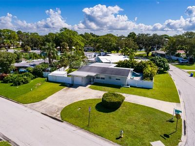 8801 Sunlit Cove Dr NE, Saint Petersburg, FL, 33702