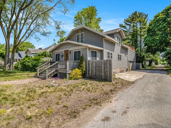 208 Franklin St, Ludington, MI 49431