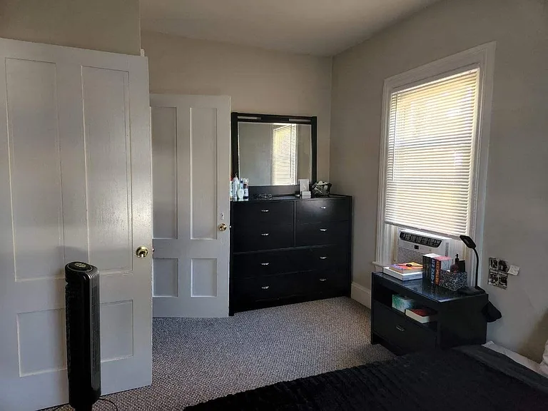 8 Brayton Ct #8B — Photo 7