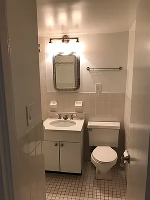 Rented by Mallory Management Corp | media 10