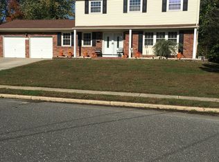 12 Westbrook Rd, Howell, NJ 07731