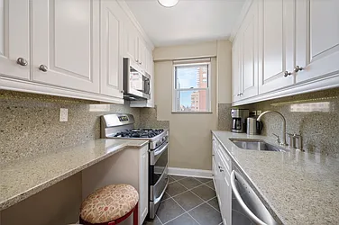 Sold by Mallan Real Estate Inc