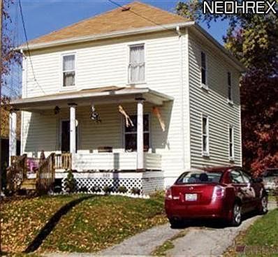 2nd image of 448 E North Ave