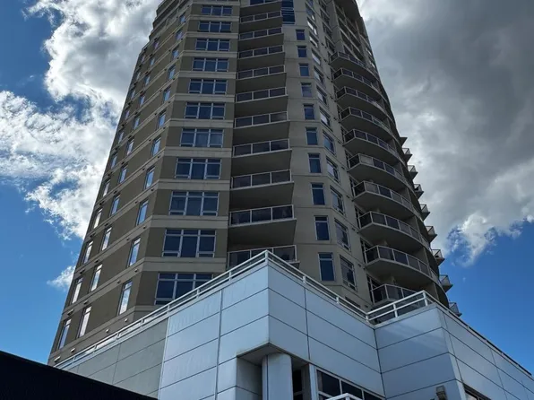 10388 105th St NW #1803, Edmonton, AB T5J 0C2