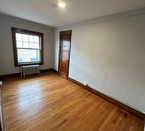 4th image of 46 S Main St #9