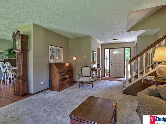 4th image of 1948 Park Place Dr