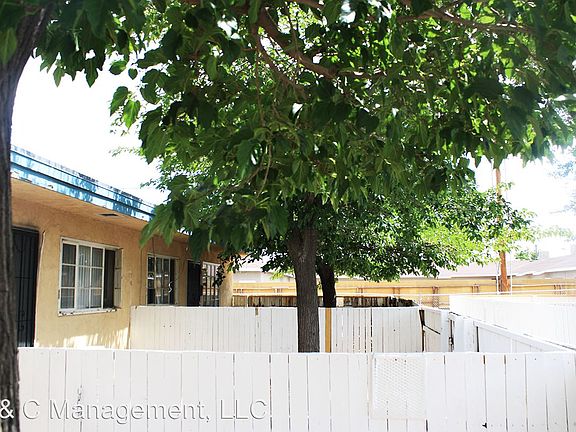 3rd image of 3400 Crest Ave SE APT 2