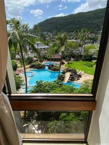501 Hahaione St #1-6G, Honolulu, HI, 96825