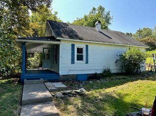 190 Twin Falls Rd #1, East Stroudsburg, PA 18301