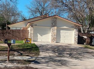 809 Plumpton Dr, Austin, TX 78745