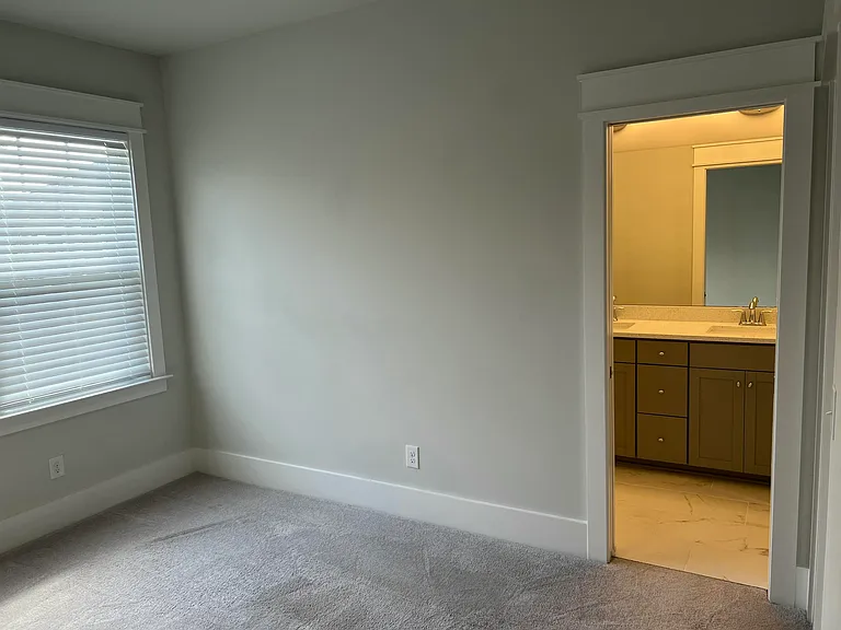 2668 Fountainhead Way — Photo 15
