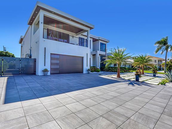 2nd image of 1161 Pine Point Rd