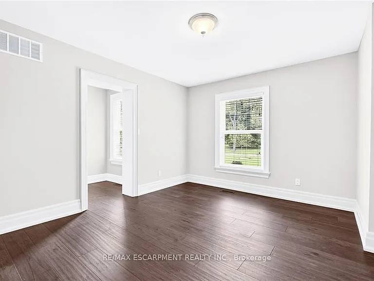 1670 Medad Springs Ct — Photo 16