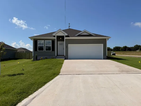 806 W Coleson St, Nixa, MO