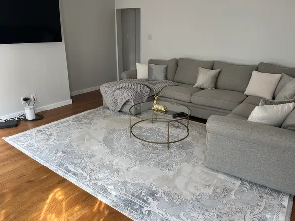 1925 Harcum Way, Pittsburgh, PA 15203