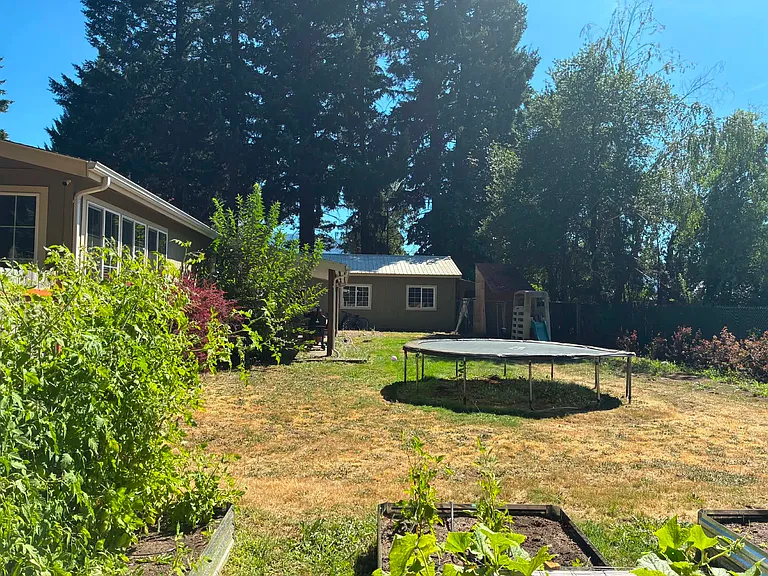 82 Wildwood Ln — Photo 2