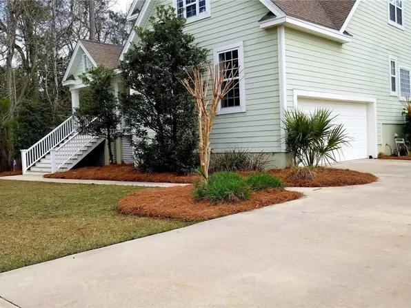 119 Picket Landing Dr, Brunswick, GA 31520