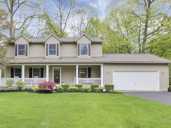 69 Lookout Ln, Pataskala, OH 43062