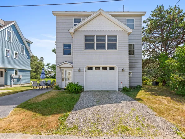 23 Weymouth Avenue, Old Orchard Beach, ME 04064