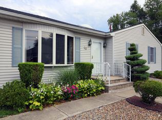 13 Starboard St, Beachwood, NJ 08722