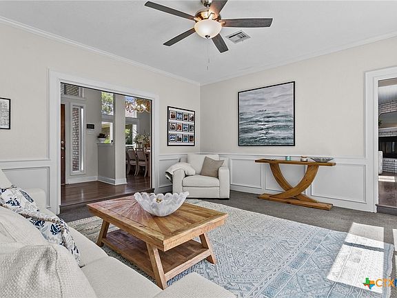 4th image of 117 Twelve Oaks Dr