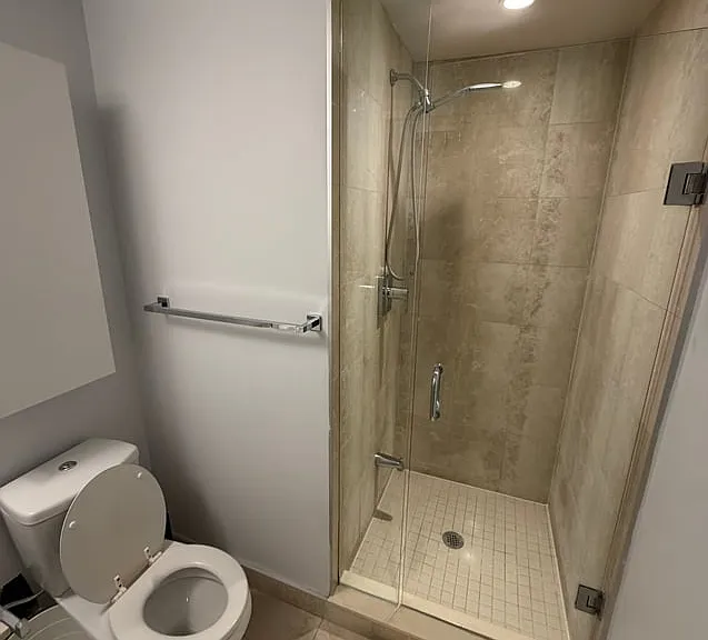 14 York St #3505B — Photo 6