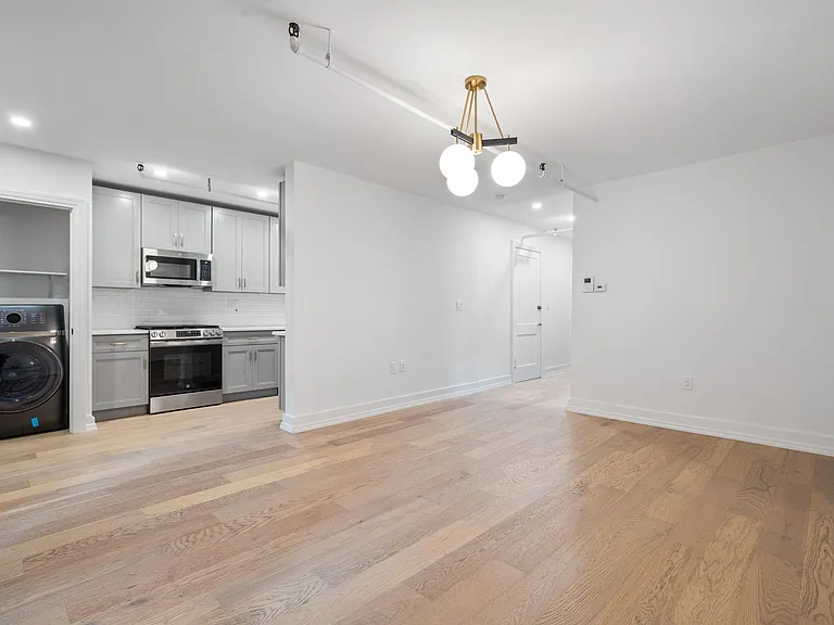 248 Washington Ave #1 — Photo 6