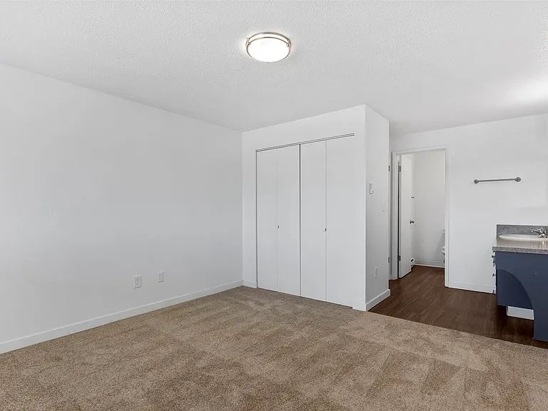 Apt 31 Floorplan Bedroom