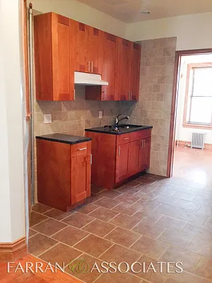 Rented by Farran & Associates | media 30