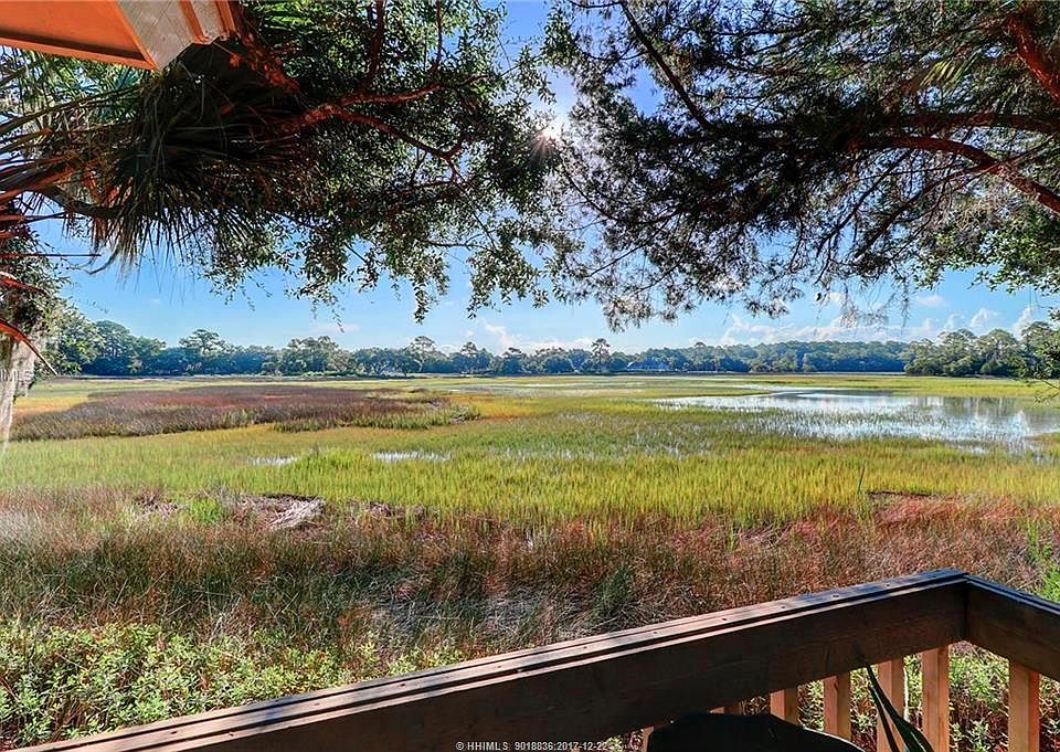1st image of 17 Marsh Dr
