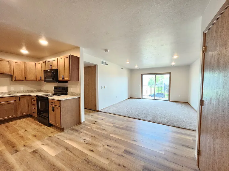 Home - Field Apartments I — Photo 43