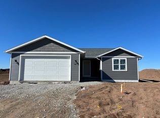 3521 Beckett Ln, Kaukauna, WI 54130