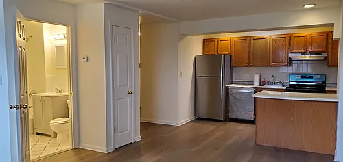 1307 Balcom Ave #1 Photo 1